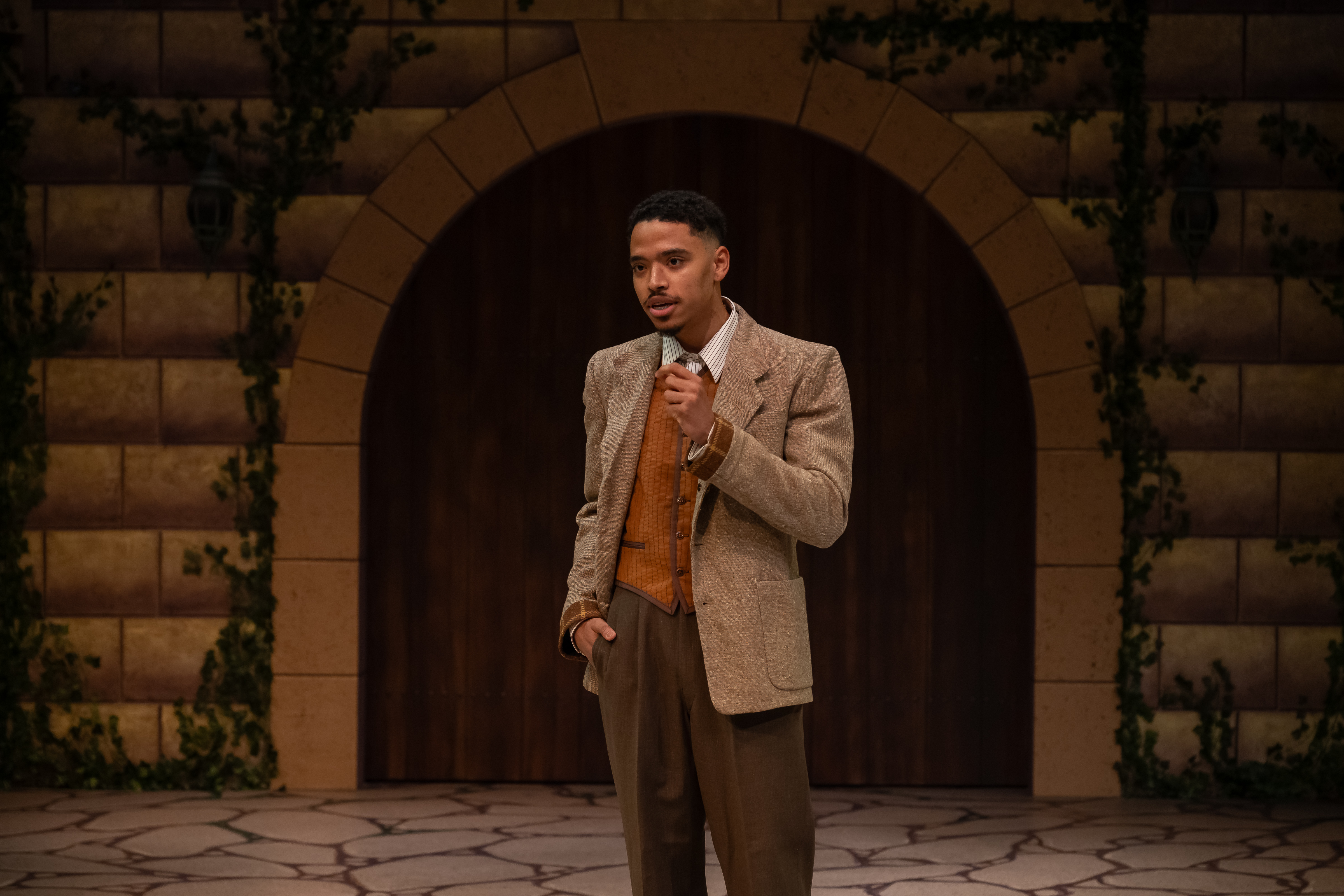 Much Ado About Nothing costume